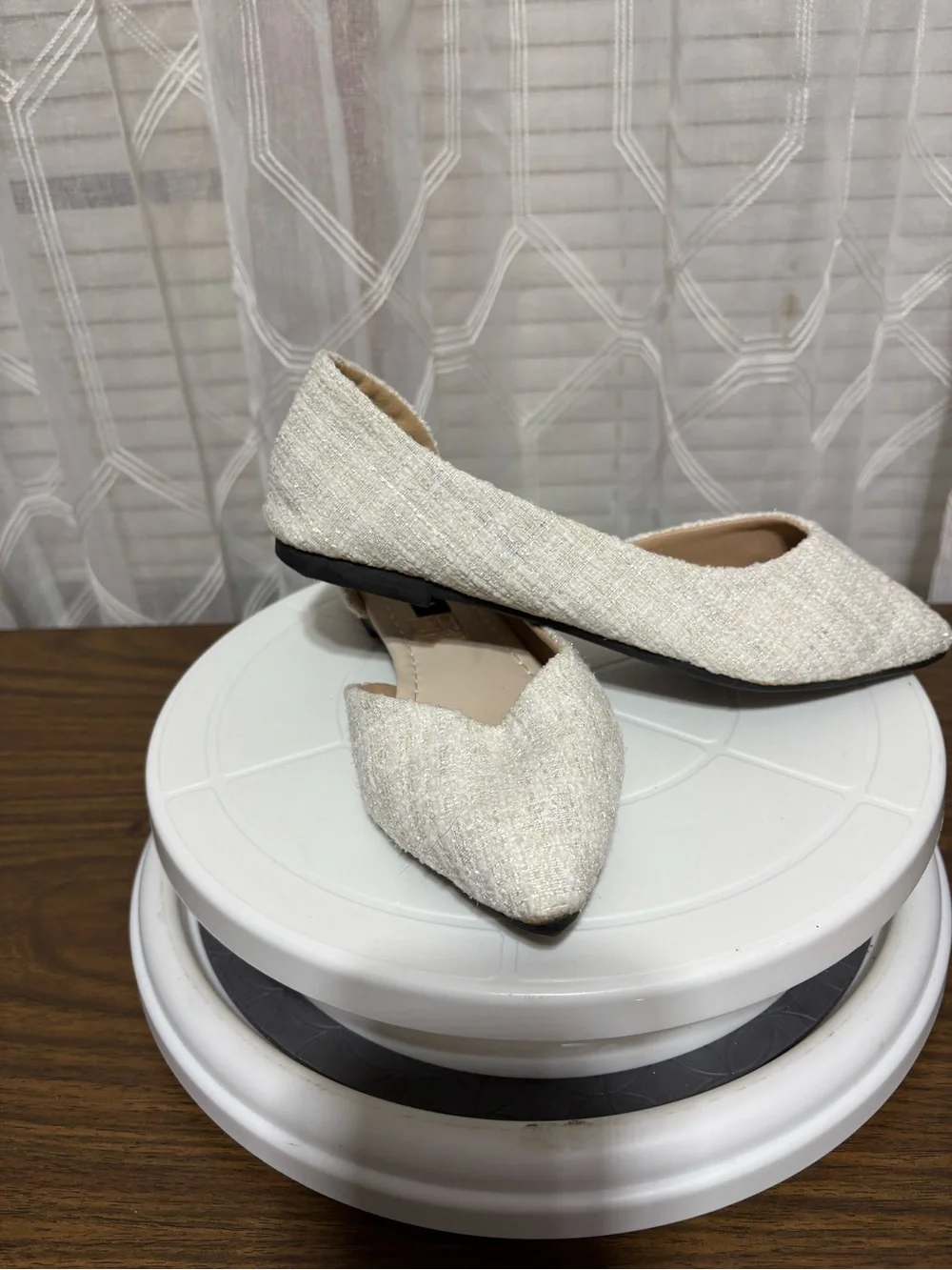 SHEIN Fashion Ivory Tweed Pointed Toe Ballet Flats - Women size 6